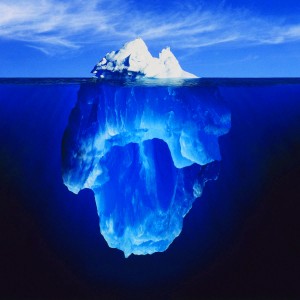 Айсберг в воде
